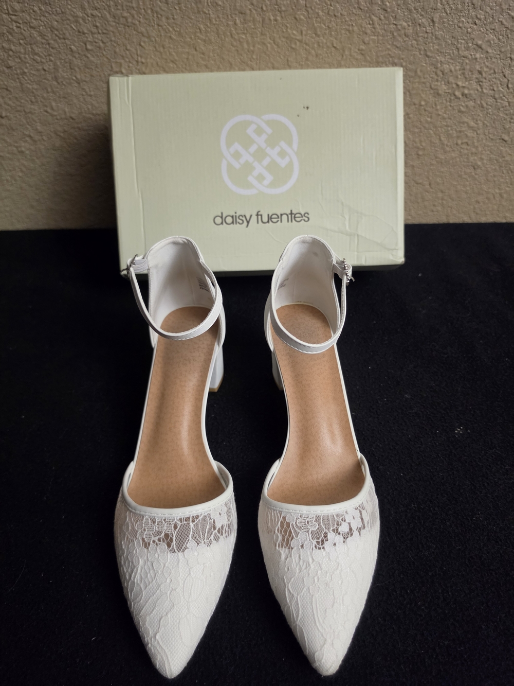 Daisy Fuentes White Lace Pointed-Toe Ankle Strap Heels